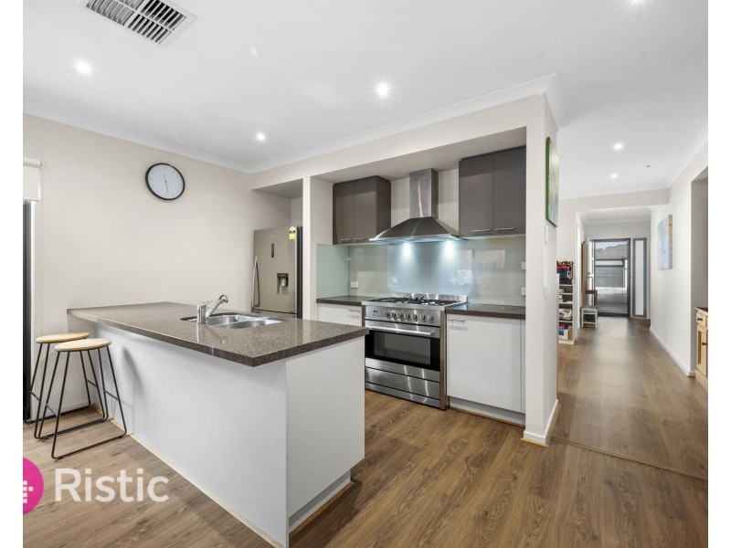 29 Springbank Road, Wollert VIC 3750