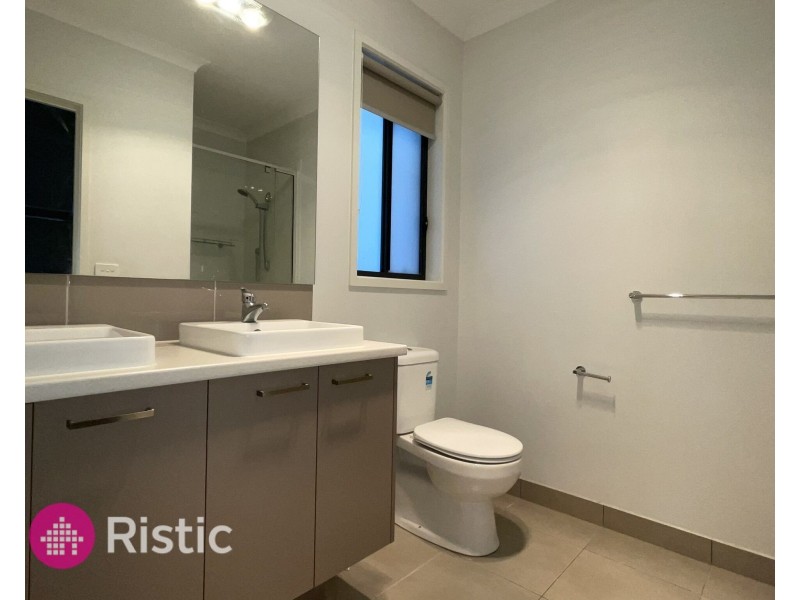 3 Aberfeldy Grove, Wollert VIC 3750