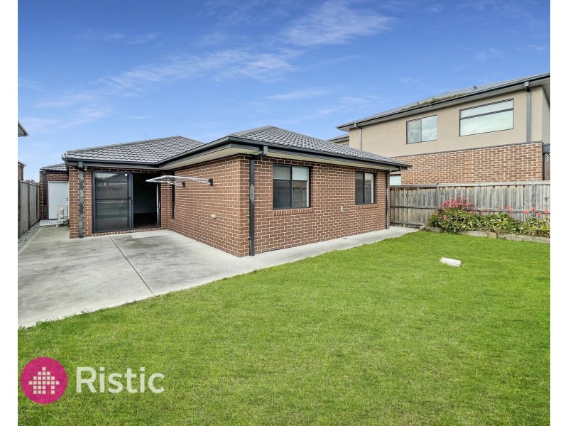 3 Aberfeldy Grove, Wollert VIC 3750