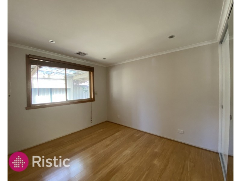 68 Pandora Avenue, Thomastown VIC 3074