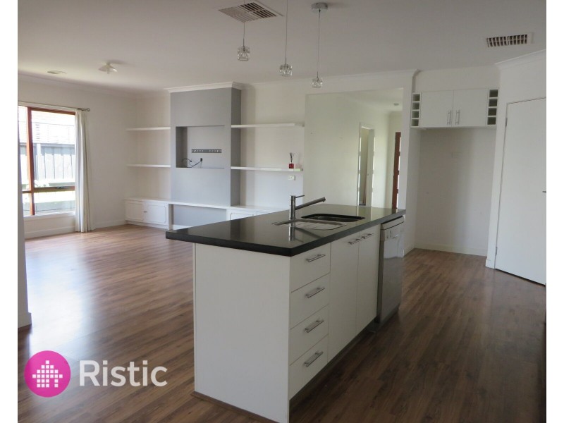 20 Basken Drive, South Morang VIC 3752