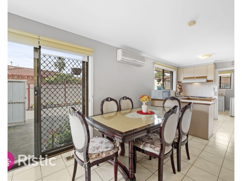79 Centenary Drive, Mill Park VIC 3082