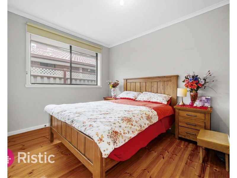 79 Centenary Drive, Mill Park VIC 3082
