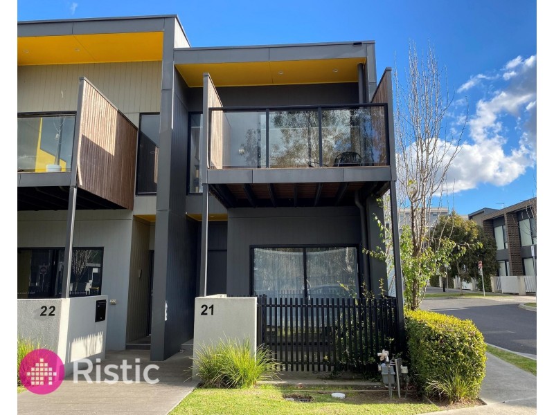 21 Gorman Drive, Mill Park VIC 3082