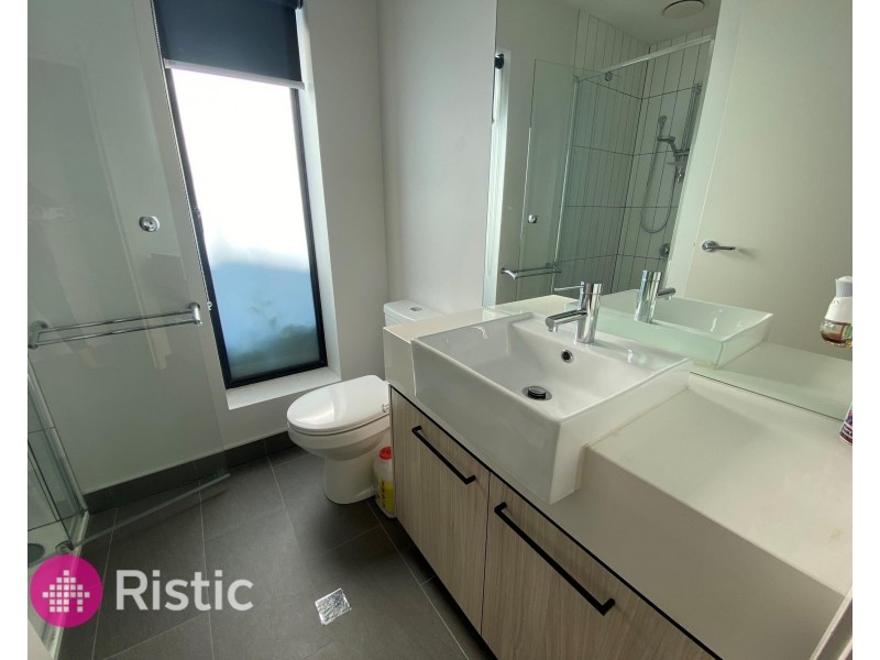 21 Gorman Drive, Mill Park VIC 3082