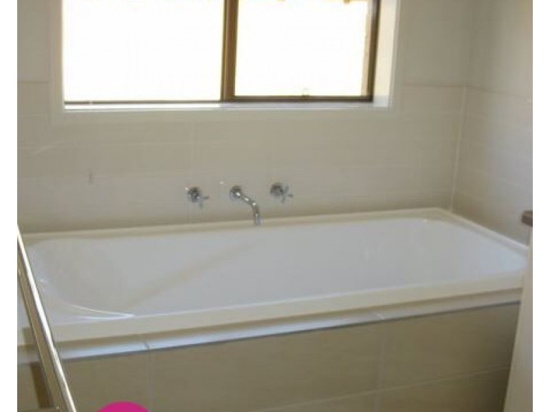 6 Breakwater Drive, Doreen VIC 3754