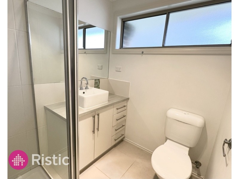 6 Madden Drive, South Morang VIC 3752