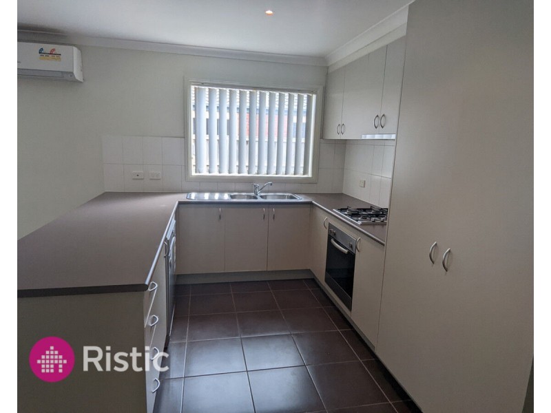 5 Crissa Street, Tarneit VIC 3029