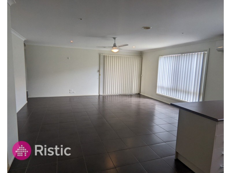 5 Crissa Street, Tarneit VIC 3029