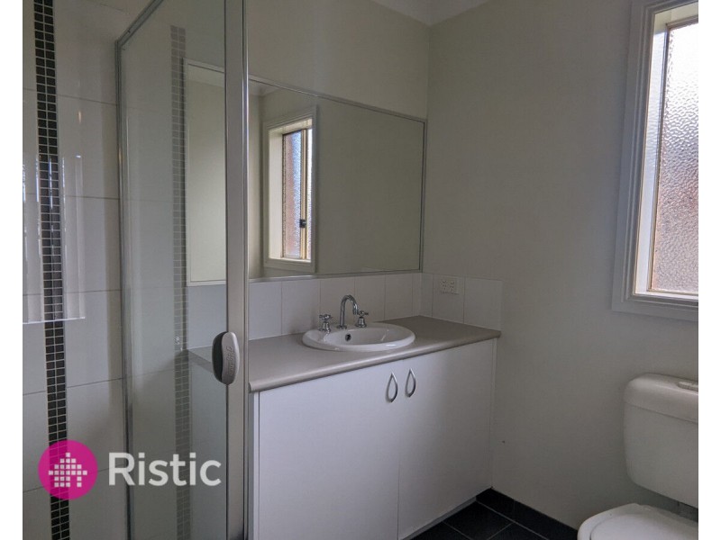 5 Crissa Street, Tarneit VIC 3029