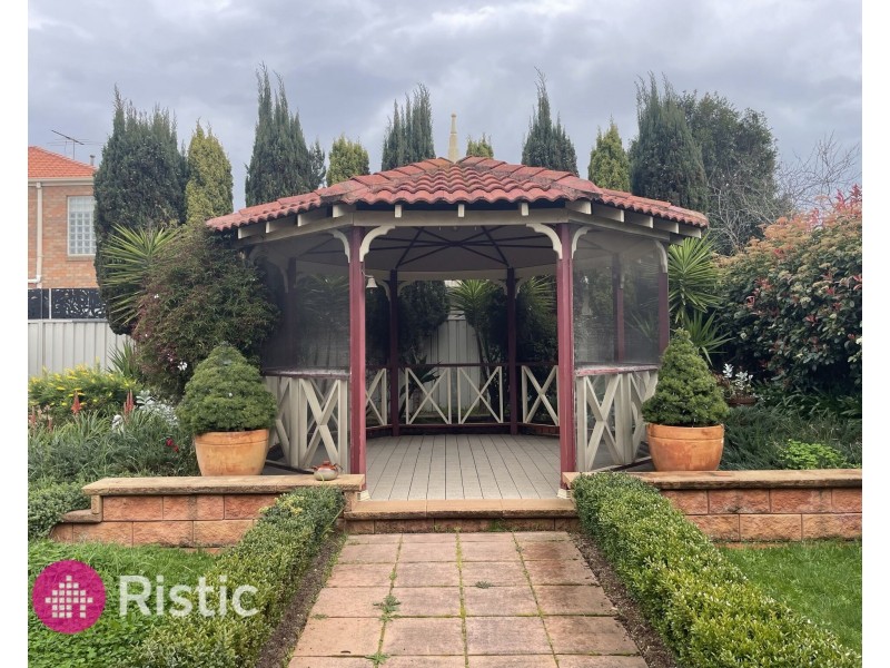 43 Exmouth Road, Craigieburn VIC 3064