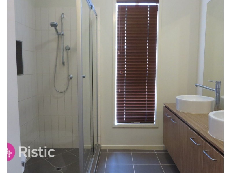 38 Harriers Street, Mernda VIC 3754