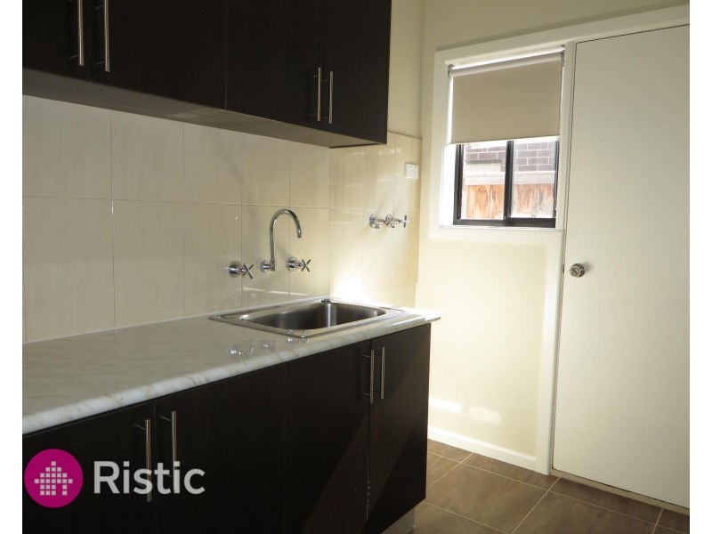 29 Nighthawk Boulevard, South Morang VIC 3752