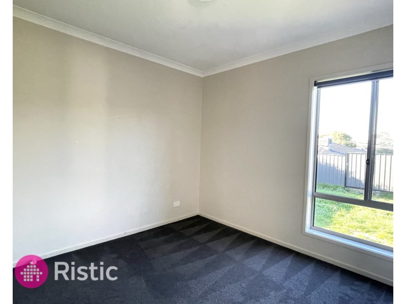 32 Pearson Road, Mernda VIC 3754