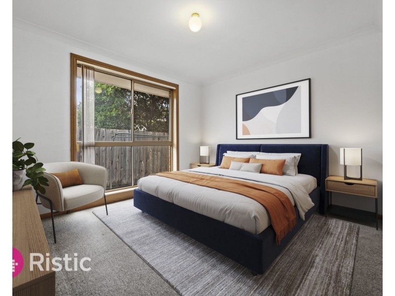 8 Avonmore Close, Mill Park VIC 3082