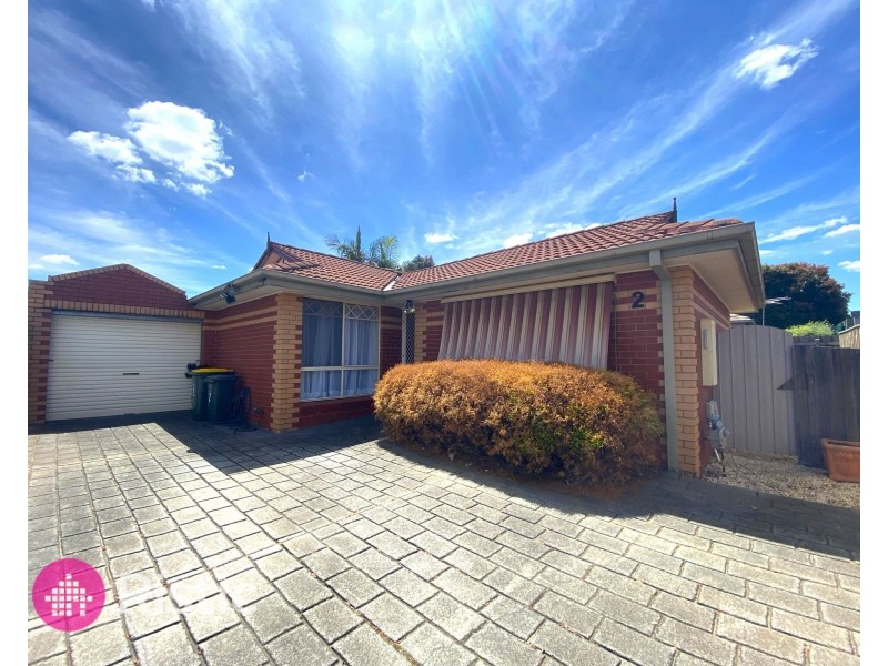 2 Bradley Drive, Mill Park VIC 3082