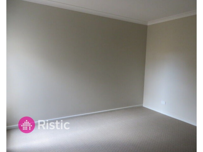 42 Sissinghurst Parade, Mernda VIC 3754