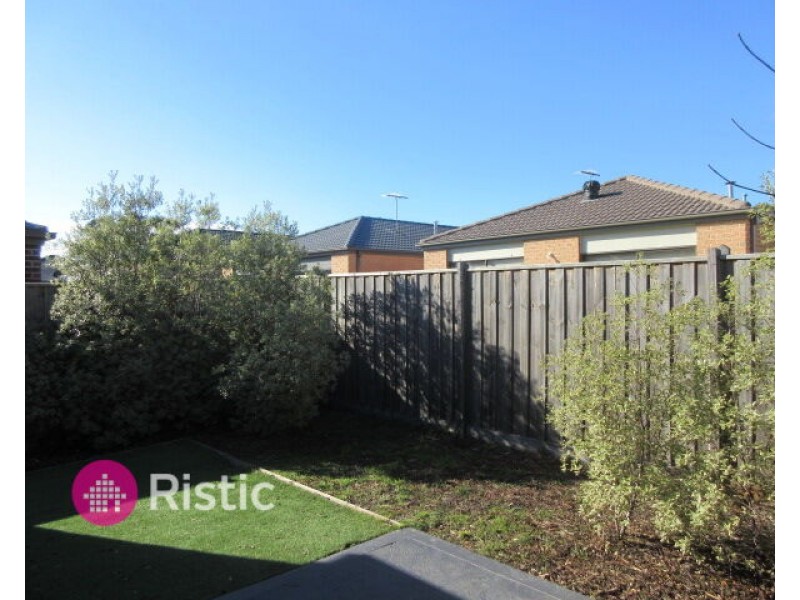 42 Sissinghurst Parade, Mernda VIC 3754