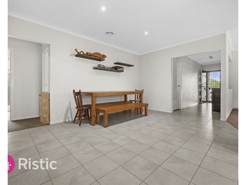 10 Atkinson Close, Point Cook VIC 3030