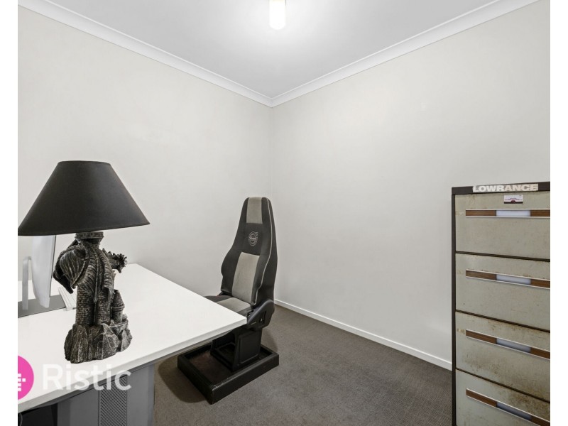 10 Atkinson Close, Point Cook VIC 3030