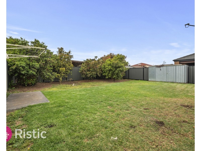 10 Atkinson Close, Point Cook VIC 3030