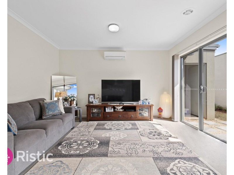 811 Edgars Road, Epping VIC 3076