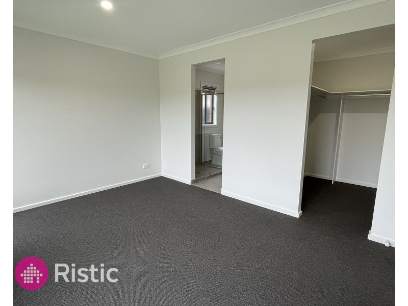 16 Folklore Drive, Wollert VIC 3750