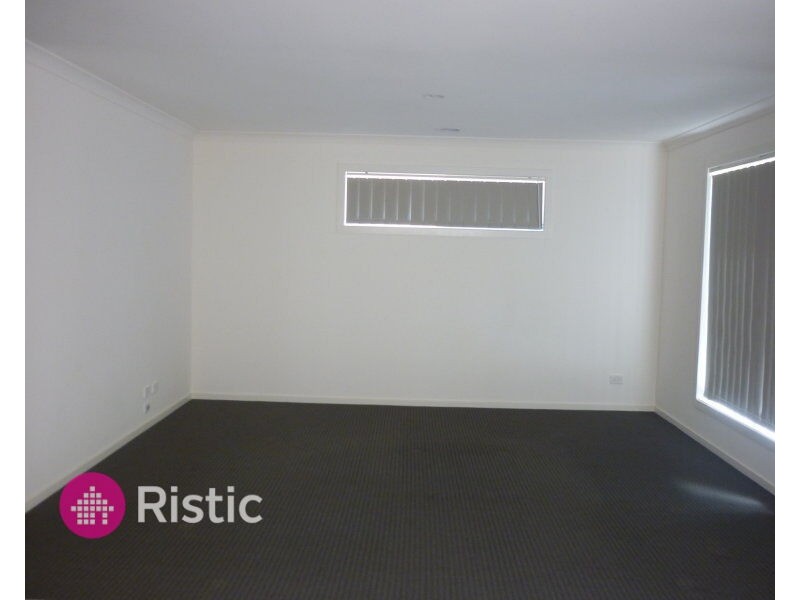 14 Marengo Avenue, Doreen VIC 3754