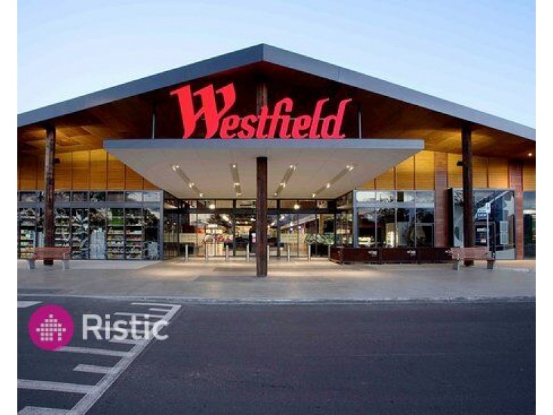 5 Fishburn Court, Mill Park VIC 3082