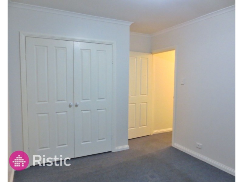 34 Nirvana Drive, South Morang VIC 3752