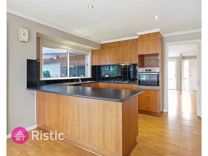 12 Wynnette Court, Epping VIC 3076
