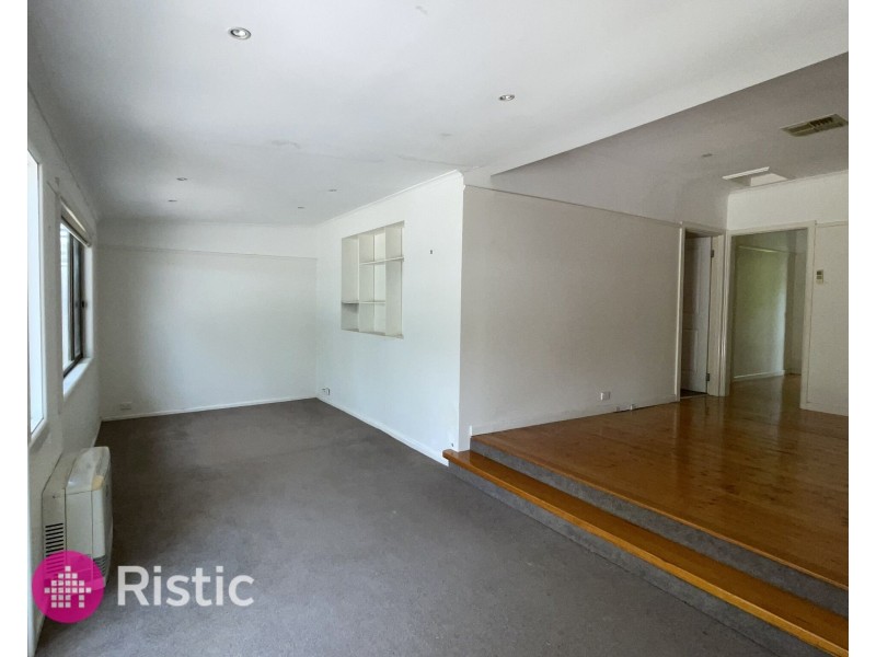 16 Kilmore Avenue, Reservoir VIC 3073