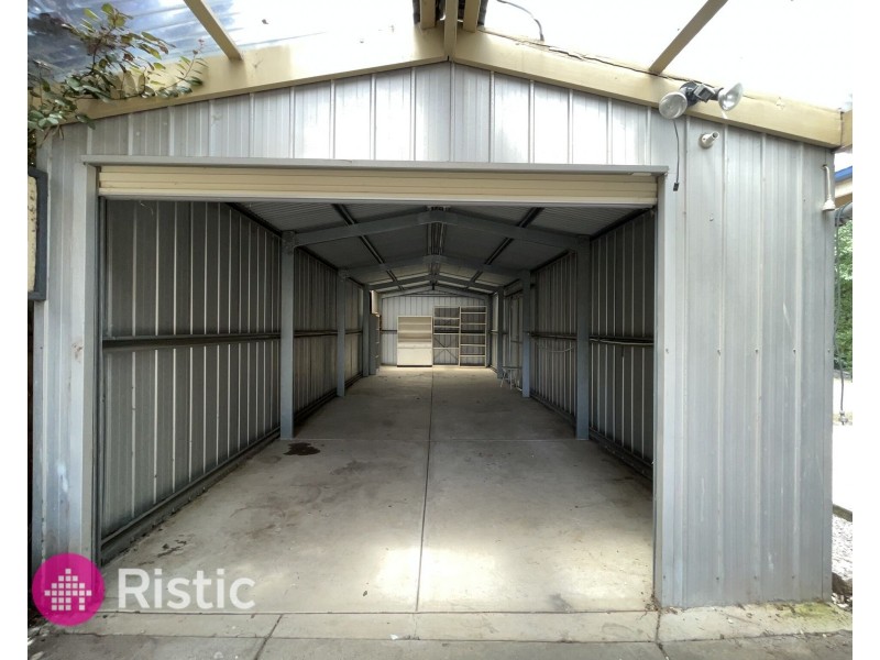 16 Kilmore Avenue, Reservoir VIC 3073