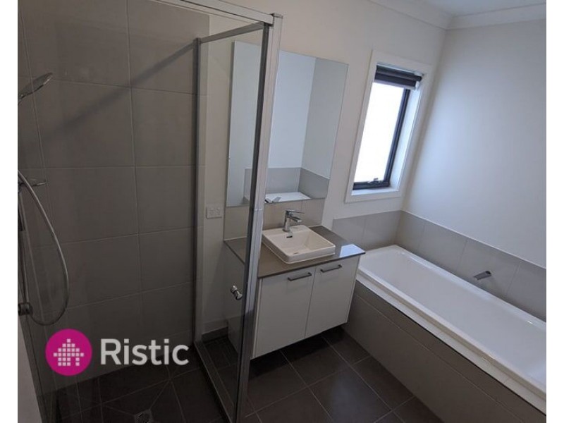 8 Binap Road, Epping VIC 3076