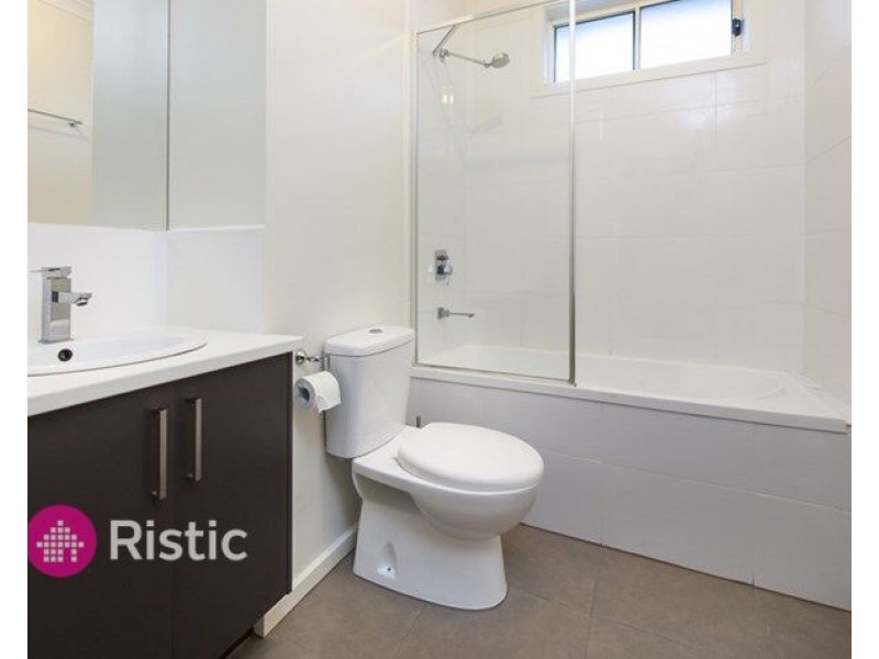 25 Ash Street, Lalor VIC 3075