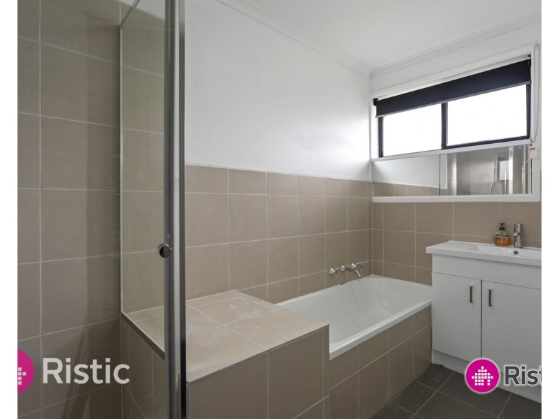 1/18 Duffy Street, Reservoir VIC 3073