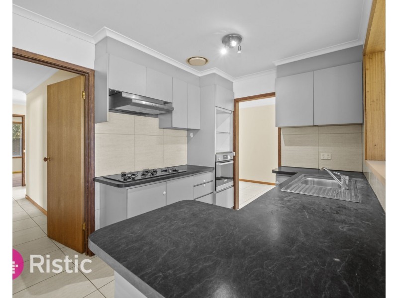 84 Dalton Road, Thomastown VIC 3074