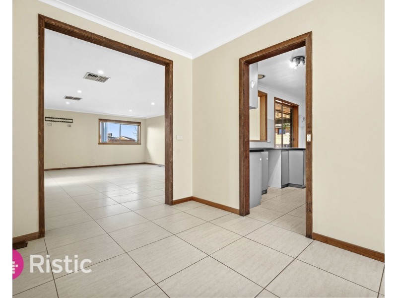84 Dalton Road, Thomastown VIC 3074