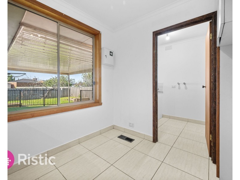 84 Dalton Road, Thomastown VIC 3074