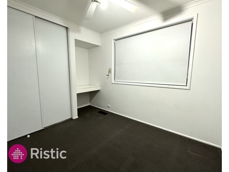 6 Yvonne Close, Mill Park VIC 3082