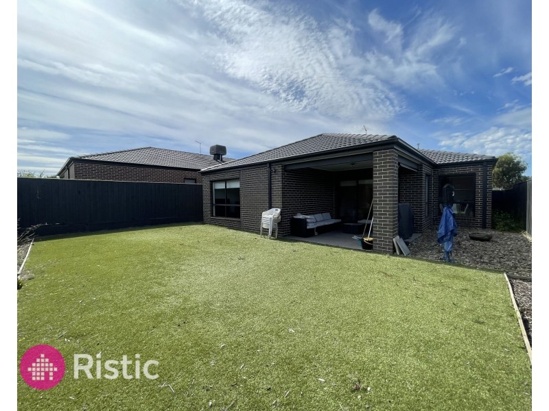 39 Hehr Street, Doreen VIC 3754