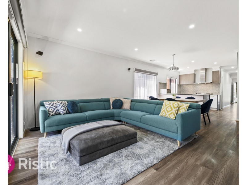 9 Brass Loop, Wollert VIC 3750