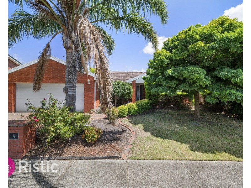 27 Jolly Terrace, South Morang VIC 3752