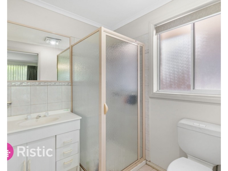 27 Jolly Terrace, South Morang VIC 3752