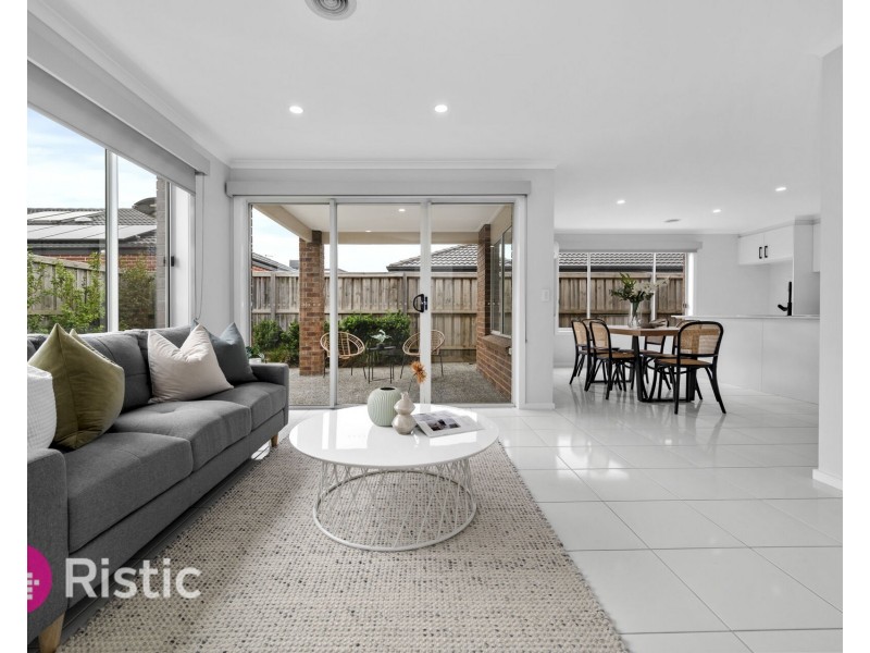 7 Clancy Way, Doreen VIC 3754