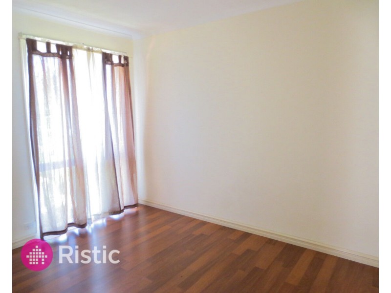 126 Redleap Avenue, Mill Park VIC 3082