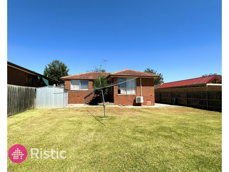 126 Redleap Avenue, Mill Park VIC 3082