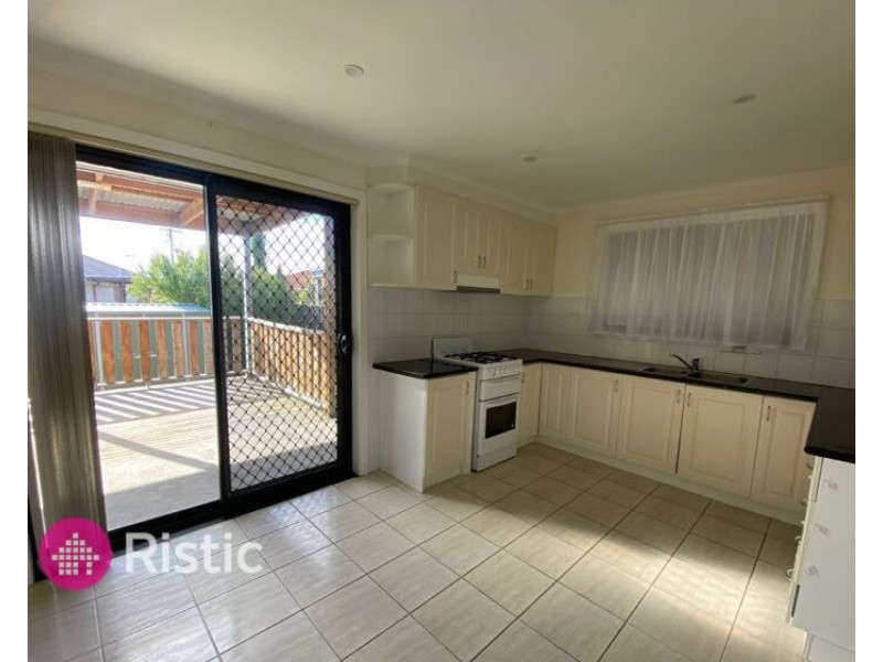 6 Brigette Court, Lalor VIC 3075