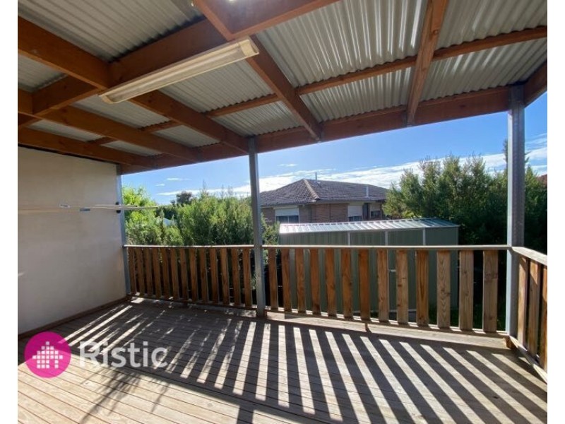 6 Brigette Court, Lalor VIC 3075