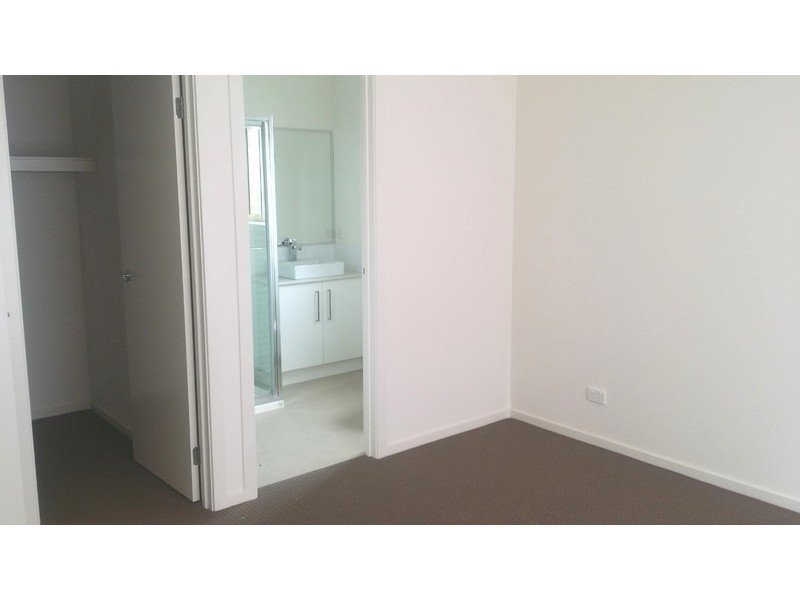 Lot 4721 Raitt Grove, Mernda VIC 3754